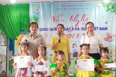 ?Hội thi văn nghệ chào mừng 42 năm ngày Nhà giáo Việt Nam 20/11???